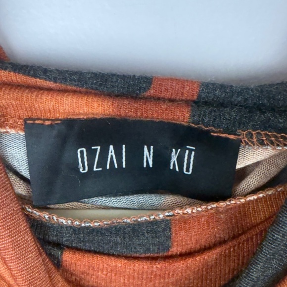 Ozai N Ku Bold Orange and Black Oversized Squared Patterned Tunic Top Size XL - Picture 3 of 10